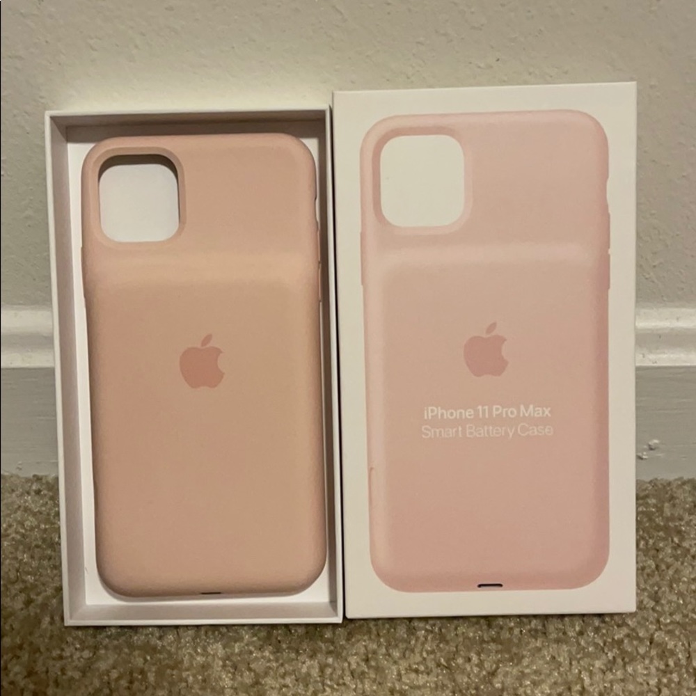iPhone 11 Pro Max Smart Battery Case